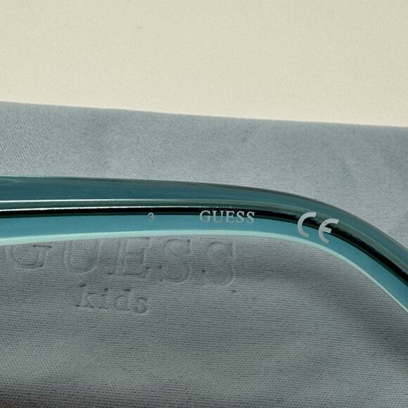 GUESS GU7811 84B Women’s Cat Eye Sunglasses Blue 54mm Gradient Lens New - Picture 6 of 9